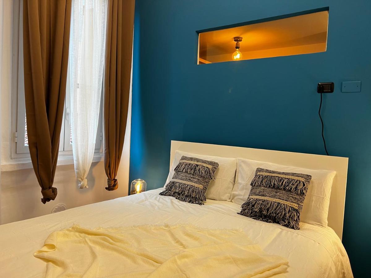 Appartement Regina Milano Ai Navigli - Sky Tv, Wifi And Breakfast Box Extérieur photo