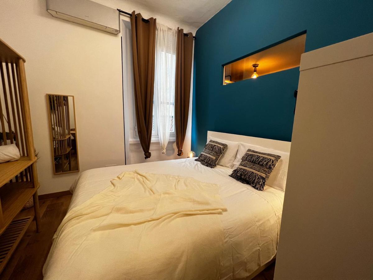 Appartement Regina Milano Ai Navigli - Sky Tv, Wifi And Breakfast Box Extérieur photo