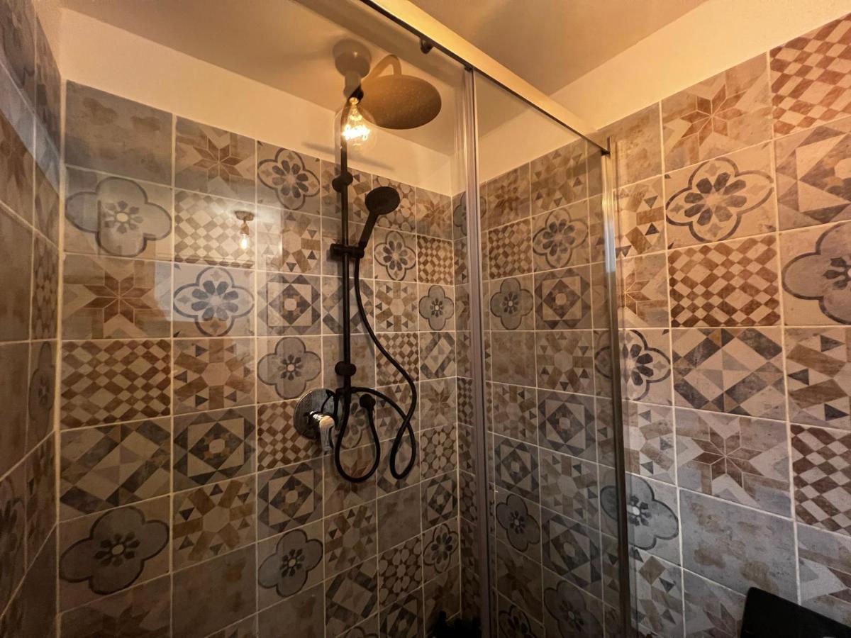 Appartement Regina Milano Ai Navigli - Sky Tv, Wifi And Breakfast Box Extérieur photo