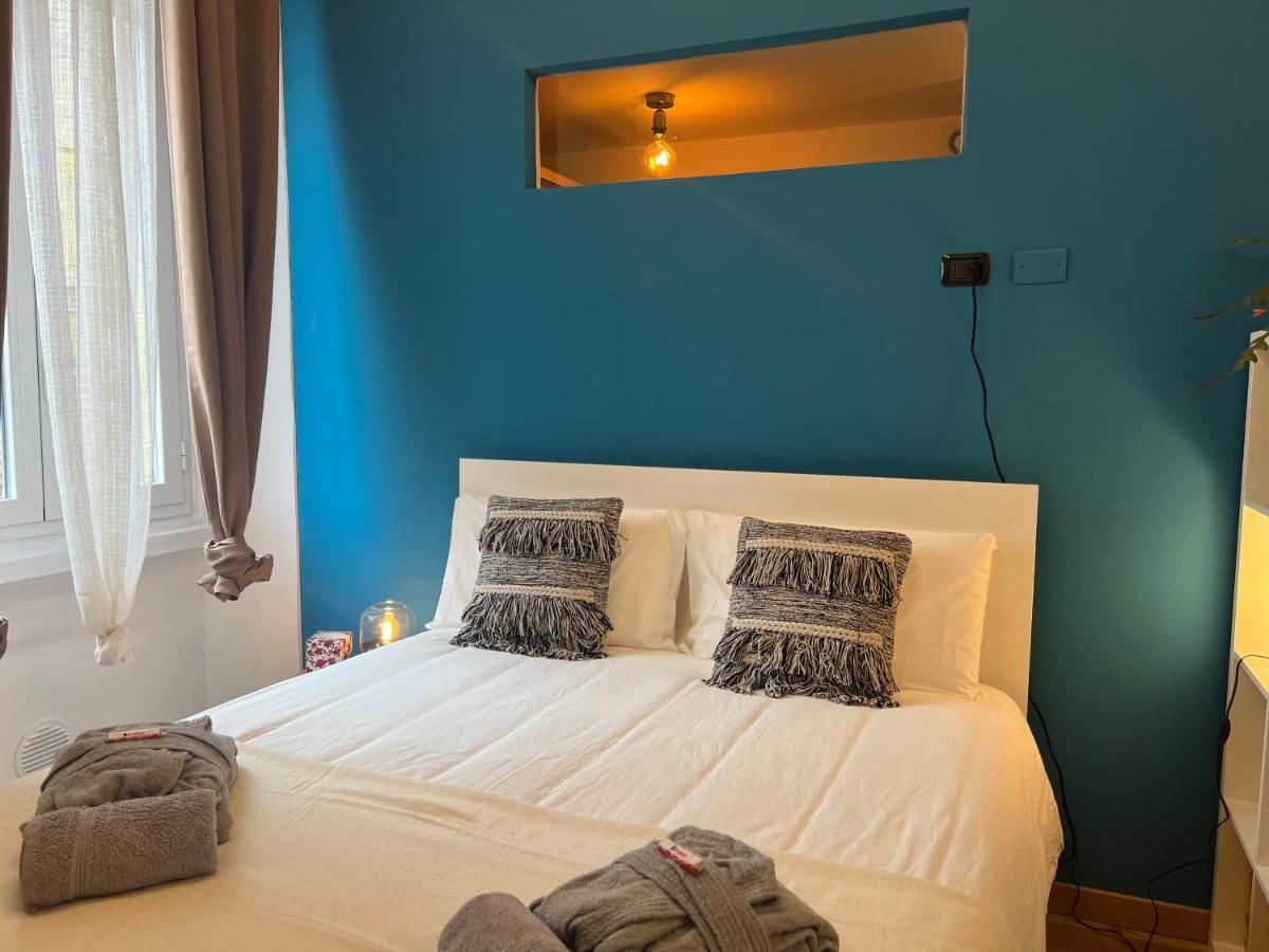 Appartement Regina Milano Ai Navigli - Sky Tv, Wifi And Breakfast Box Extérieur photo