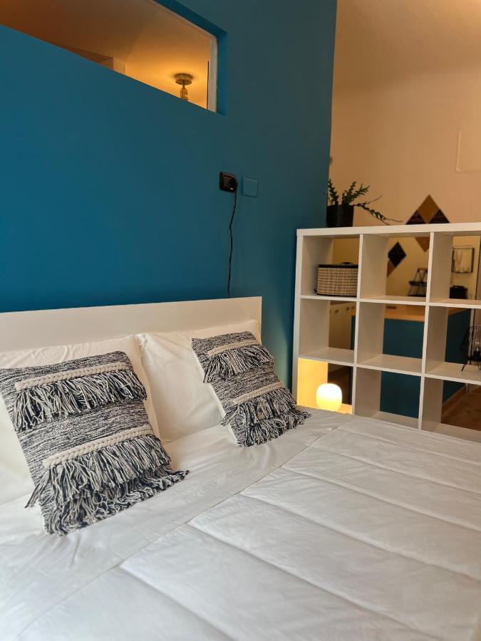 Appartement Regina Milano Ai Navigli - Sky Tv, Wifi And Breakfast Box Extérieur photo